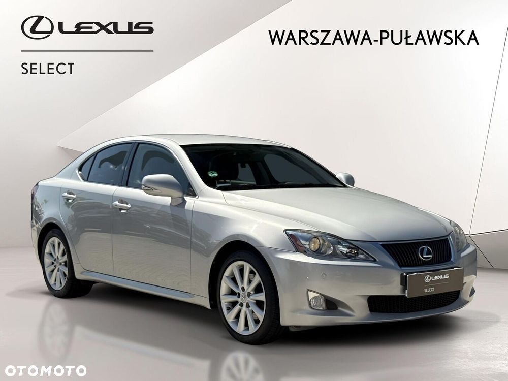 Lexus IS - 7