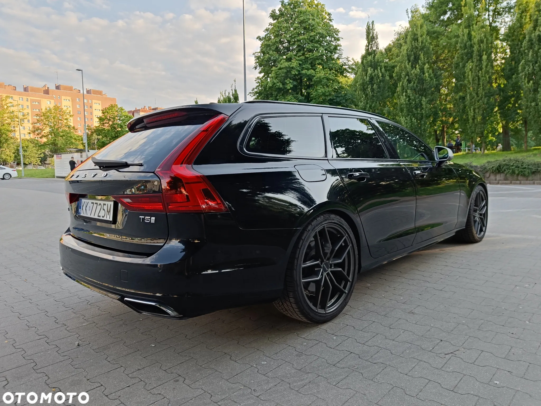 Volvo V90 T5 R-Design - 7