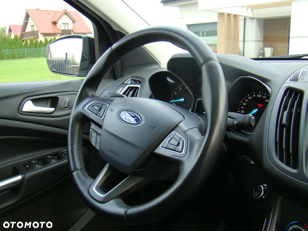 Ford Kuga ver-1-5-ecoboost-titanium - 38