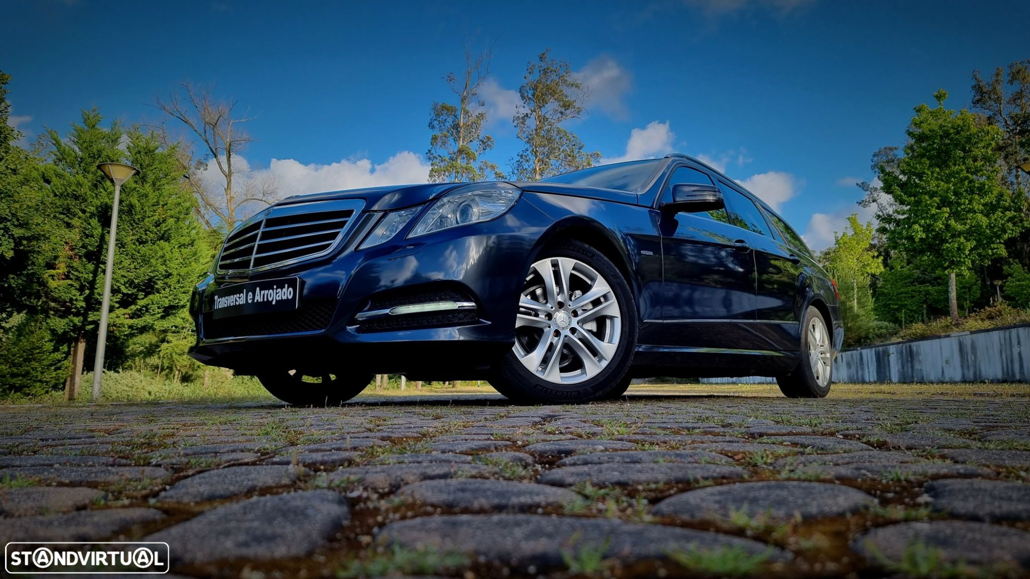 Mercedes-Benz E 220 CDi Avantgarde BlueEfficiency - 5
