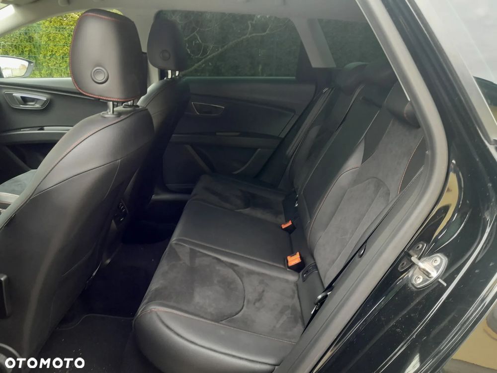 Seat Leon 2.0 TDI DPF Ecomotive FR - 26