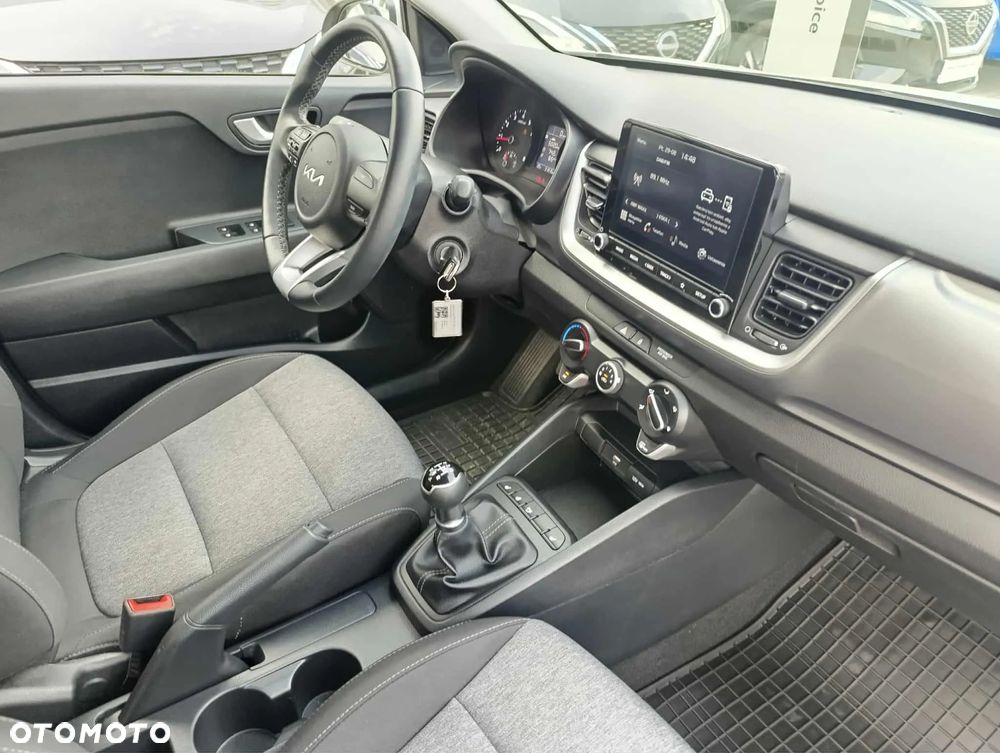 Kia Stonic 1.2 M - 11