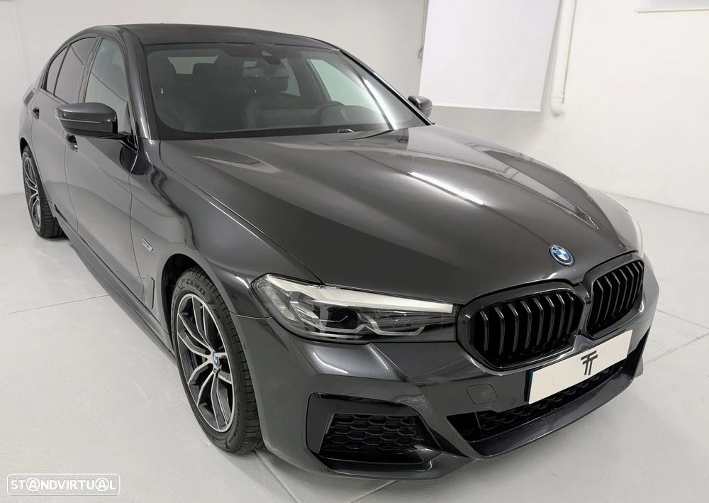 BMW 530 e Pack M - 15