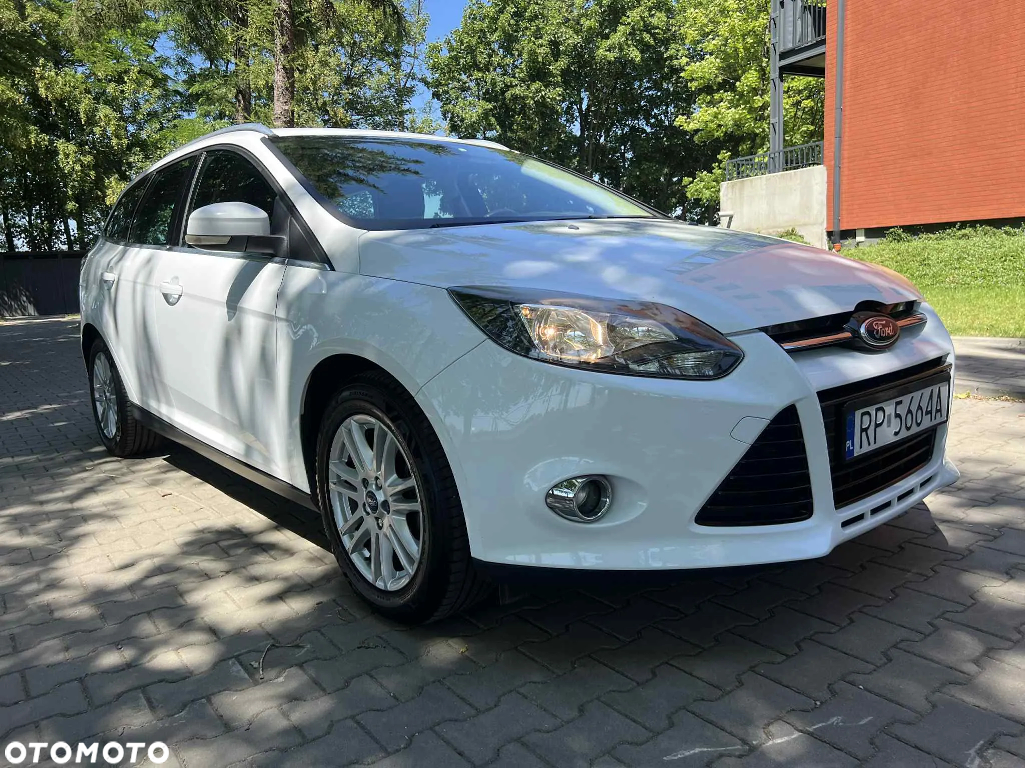 Ford Focus 1.0 EcoBoost Gold X (Edition Start) - 4