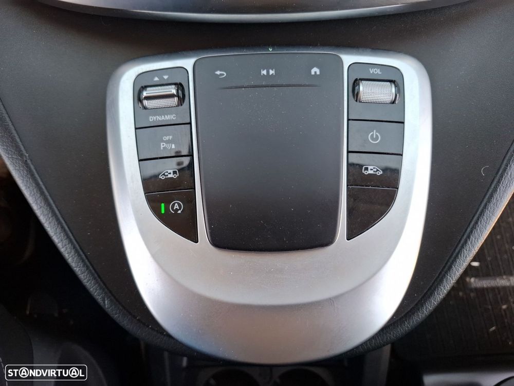 Mercedes-Benz V 250 d Longo Avantgarde - 21