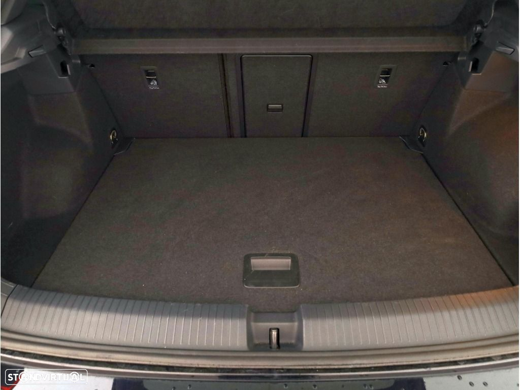 VW T-Roc 2.0 TDI R-Line DSG - 28