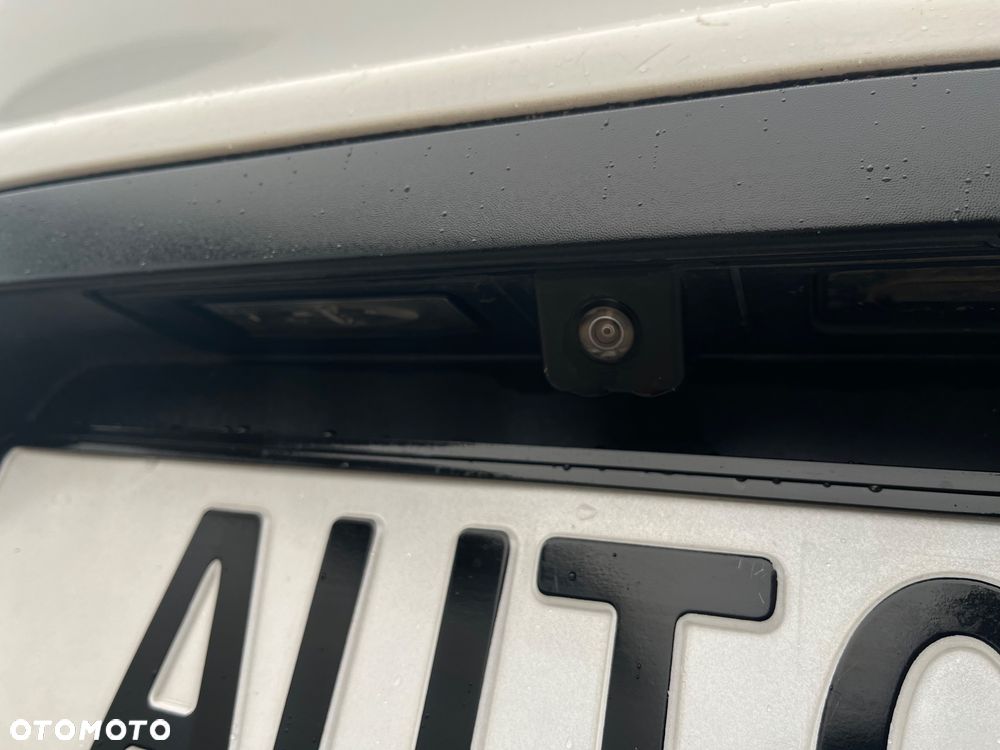 DS Automobiles DS 3 Crossback 1.2 PureTech Montmartre - 30