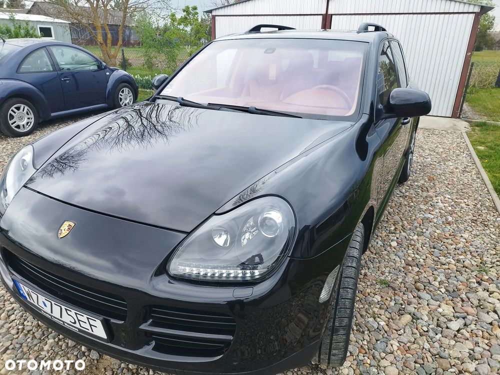 Porsche Cayenne - 15