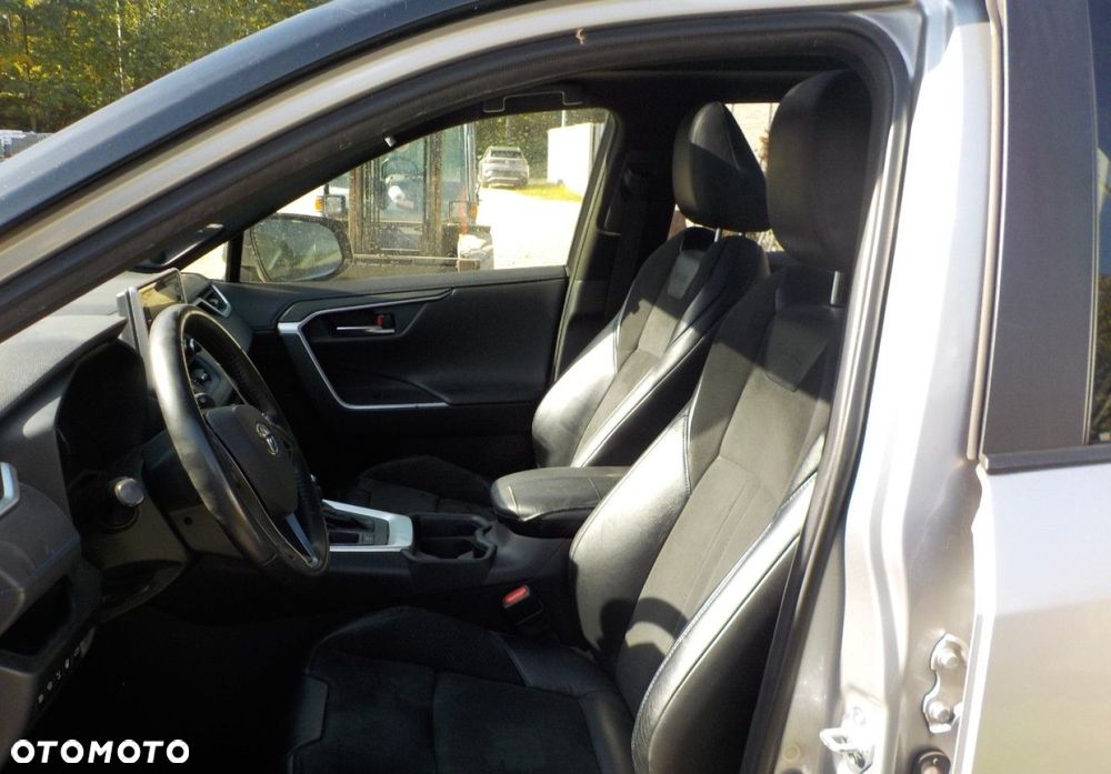 Toyota RAV4 - 20