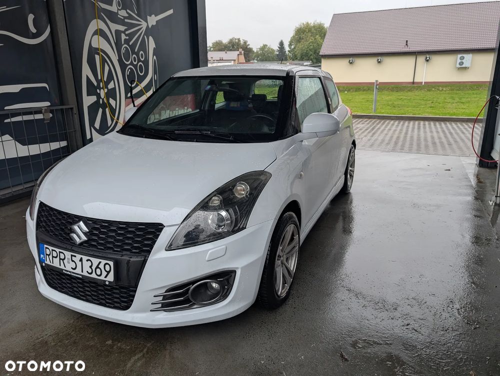 Suzuki Swift 1.6 Sport - 3