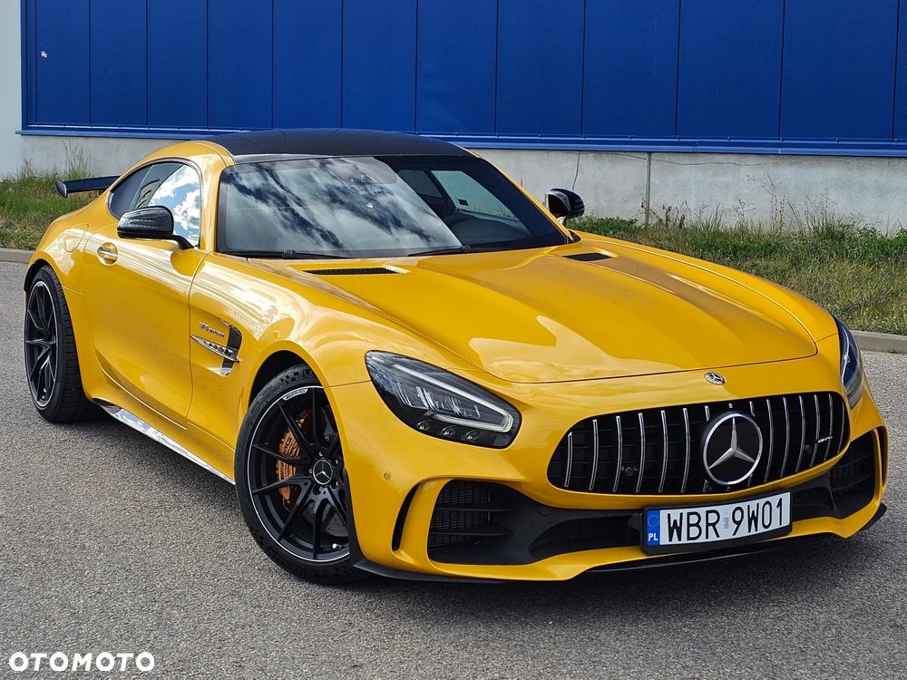 Mercedes-Benz AMG GT R - 8