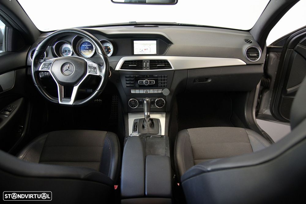 Mercedes-Benz C 180 AMG Line Aut. - 24