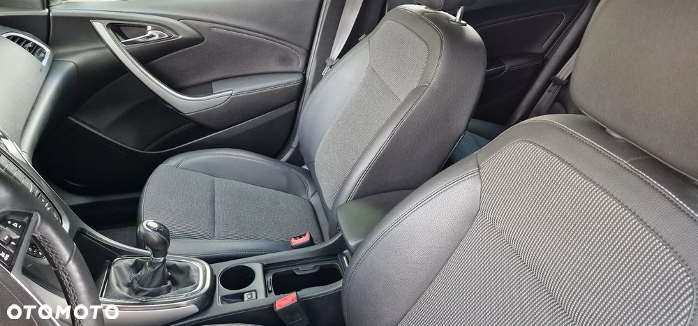 Opel Astra 1.4 Turbo Cosmo - 8