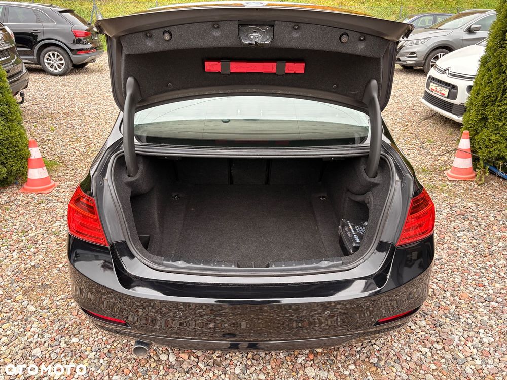 BMW Seria 3 316d Advantage - 22