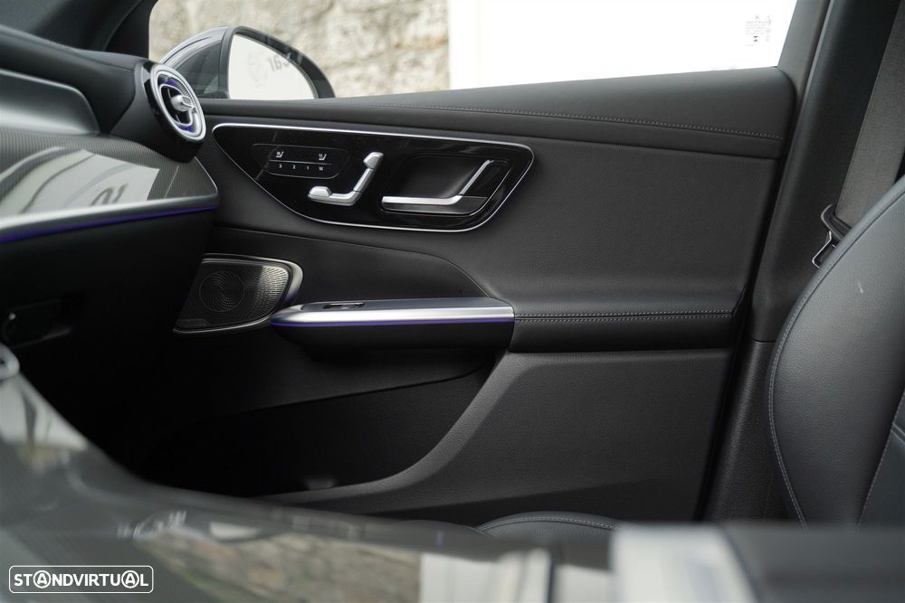 Mercedes-Benz GLC 300 de 4Matic - 34