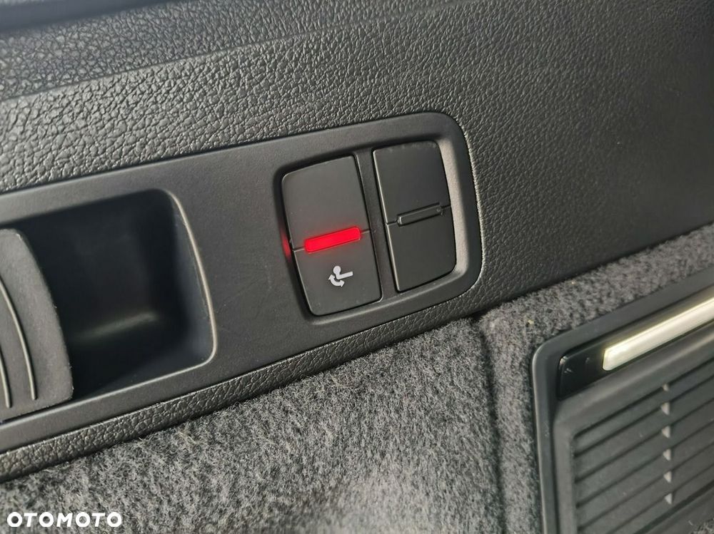 Audi Q5 40 TDI quattro S tronic sport - 19