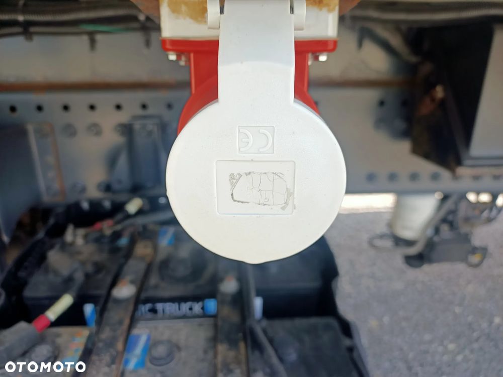 DAF CF 370 EURO 6 chłodnia Supra 750 na 20 palet - 29