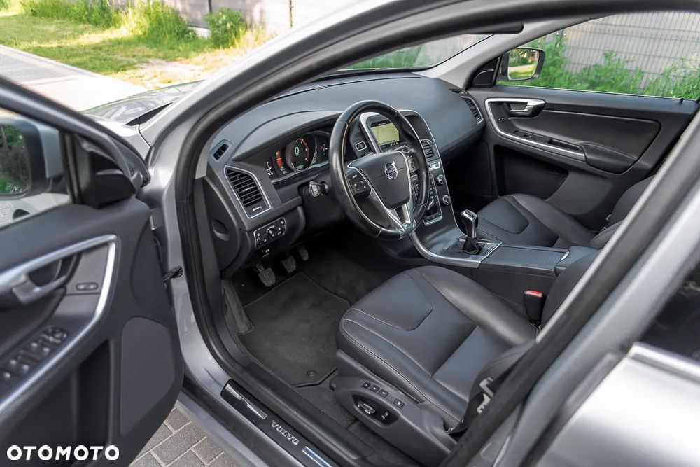 Volvo XC 60 - 16