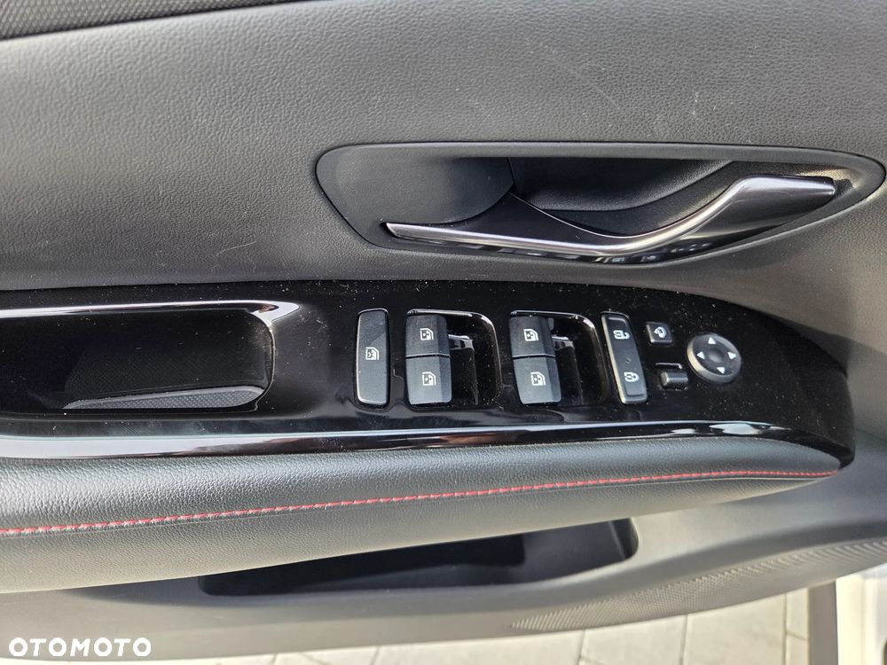 Hyundai Tucson - 16