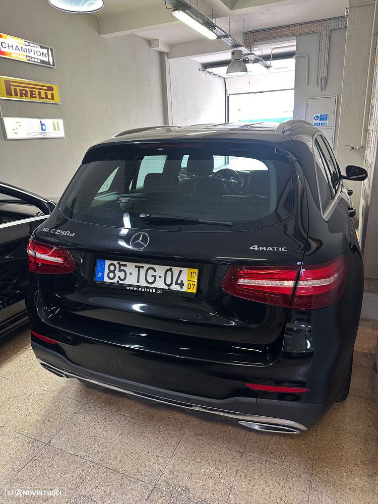 Mercedes-Benz GLC 250 d AMG Line 4-Matic - 3
