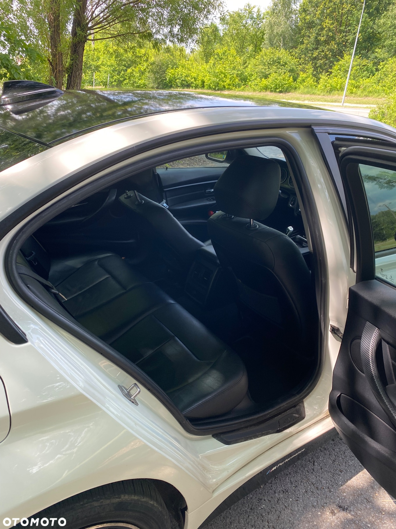 BMW Seria 3 320d Touring Luxury Line - 23