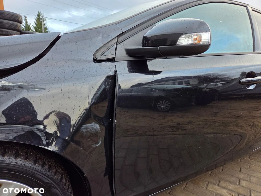 Volvo V40 D2 - 40