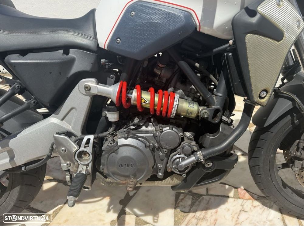 Yamaha MT-03 - 7