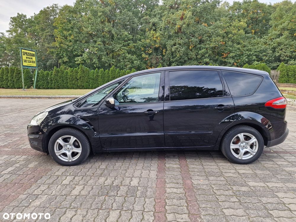 Ford S-Max - 16
