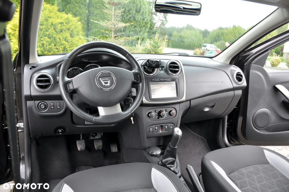 Dacia Sandero Stepway TCe 90 Prestige - 29