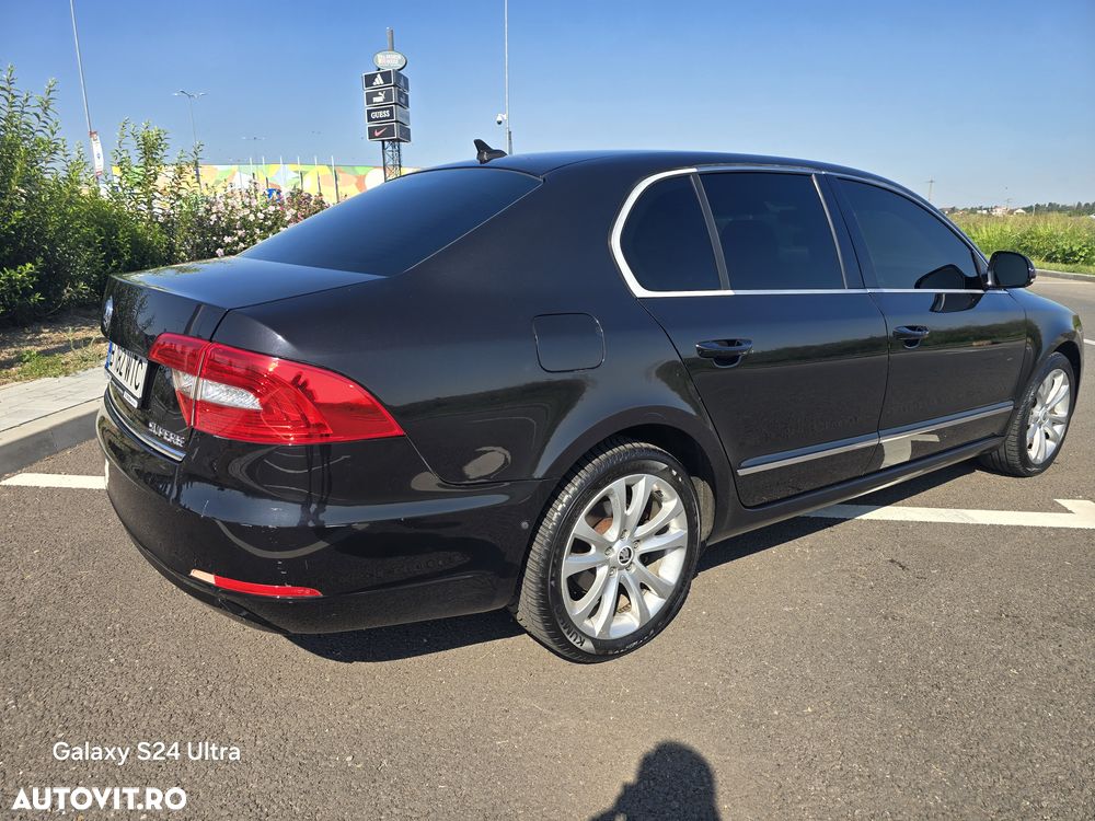 Skoda Superb 1.6 TDI Greenline Elegance - 4