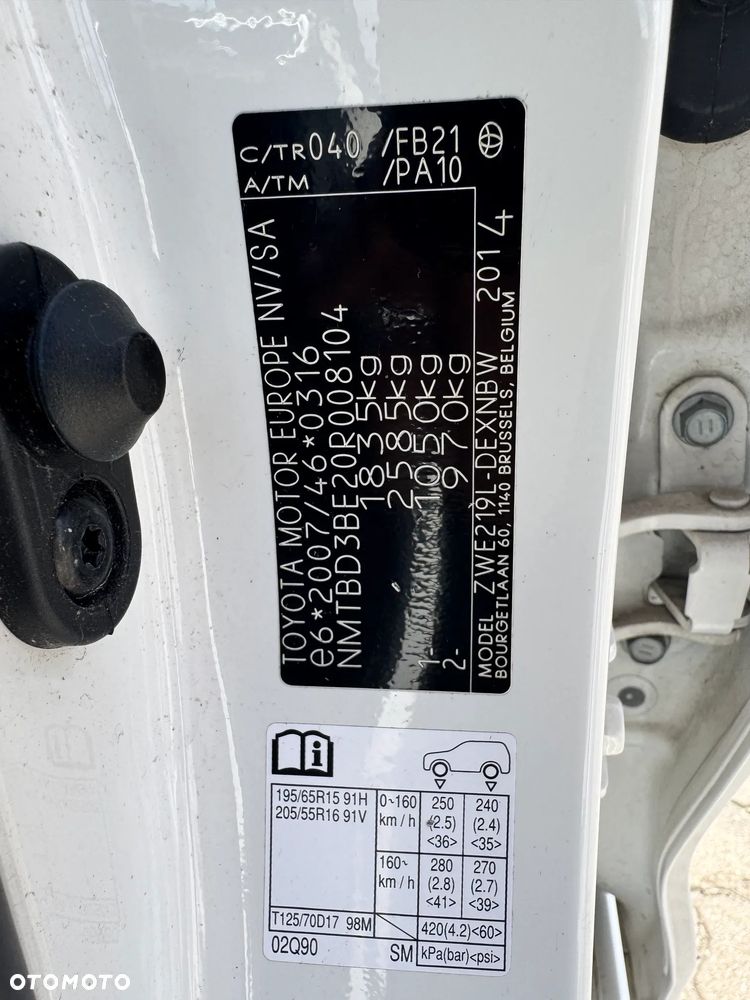 Toyota Corolla 1.8 Hybrid Comfort - 19
