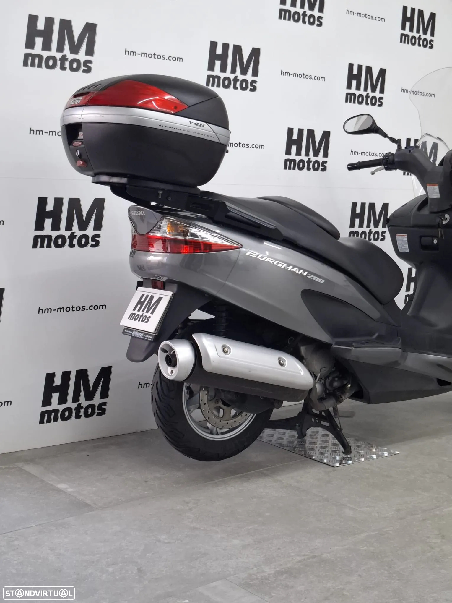 Suzuki Burgman 200 - 13