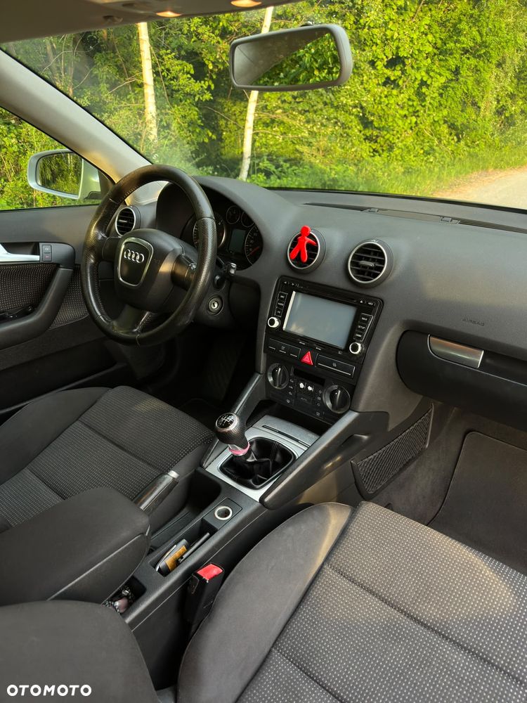 Audi A3 Sportback 1.9 TDI DPF e - 9