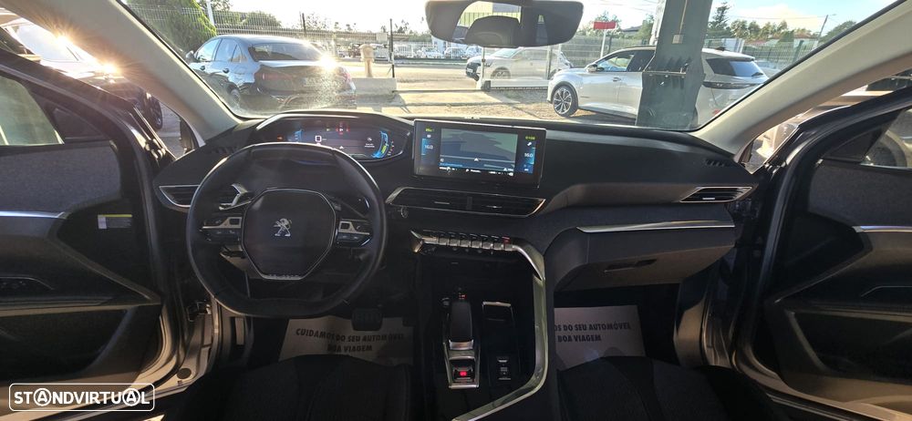 Peugeot 3008 1.6 Hybrid Allure Pack e-EAT8 - 12