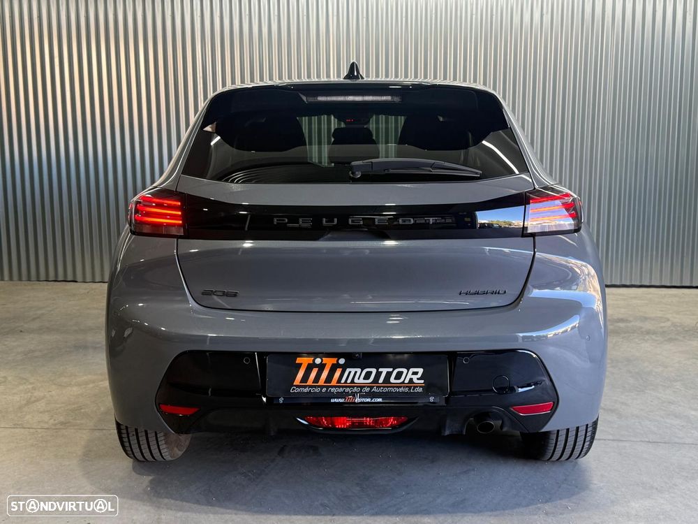 Peugeot 208 - 6