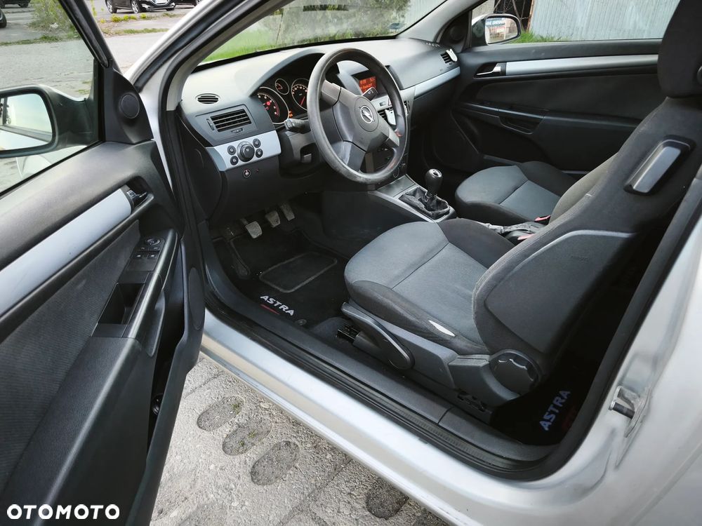 Opel Astra 2.0 T Enjoy - 6