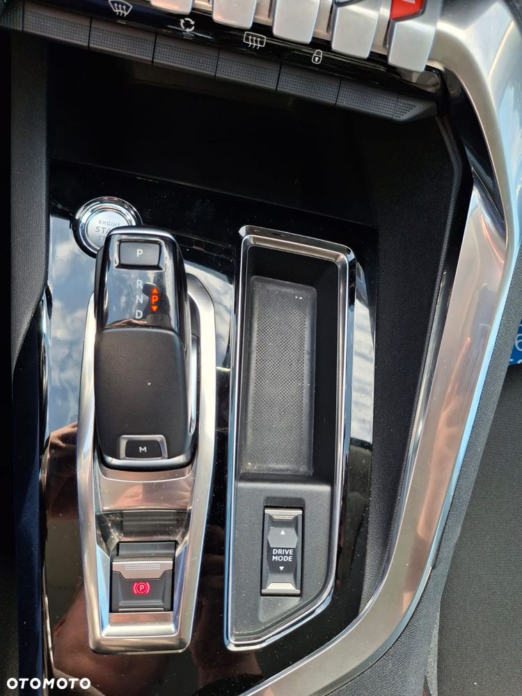 Peugeot 3008 BlueHDi 130 Stop & Start EAT8 Active - 29