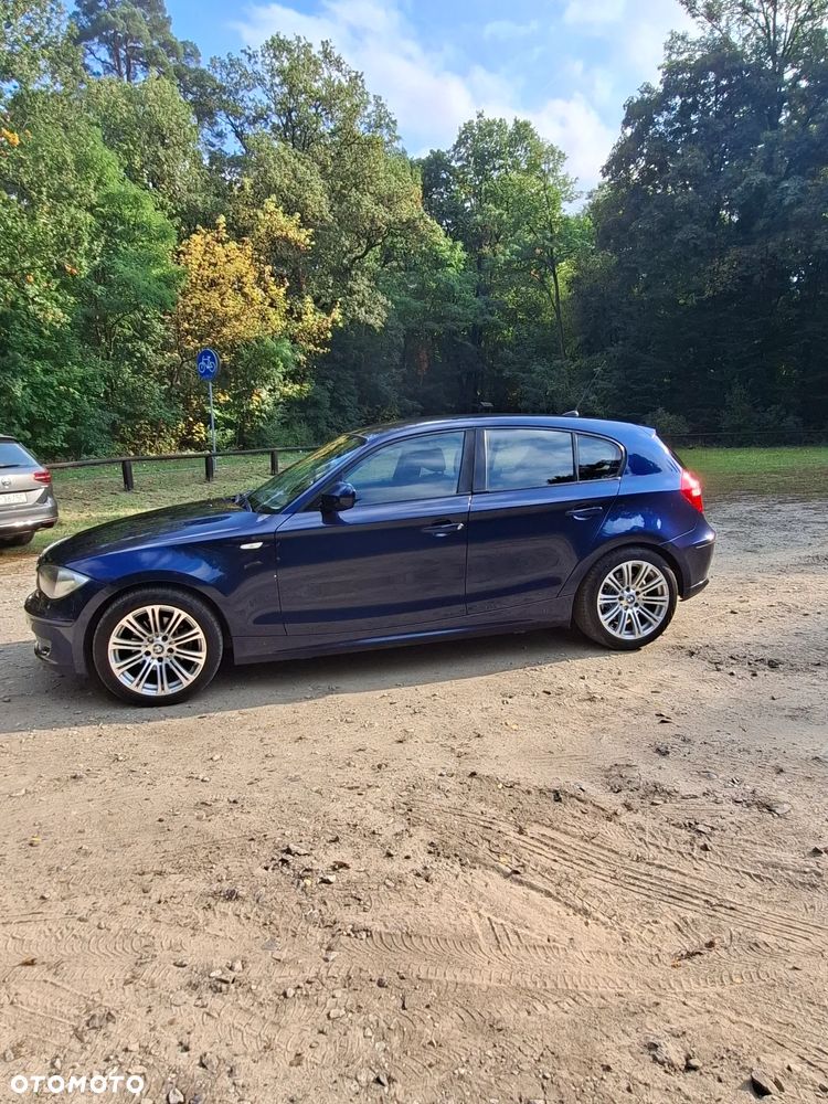 BMW Seria 1 - 22
