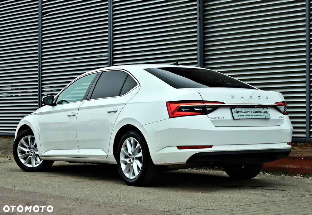 Skoda Superb 2.0 TDI SCR 4x4 Ambition DSG - 8