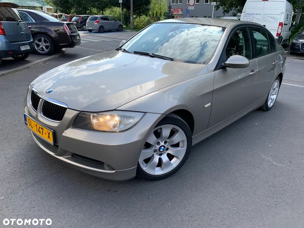 BMW Seria 5 520i - 5