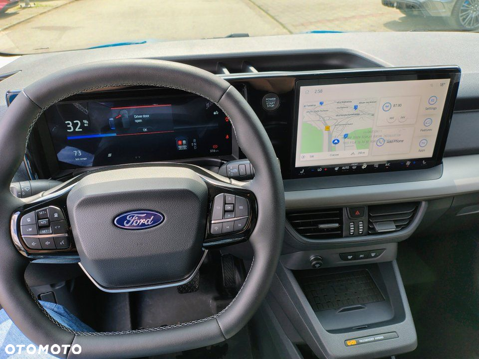 Ford Courier - 13