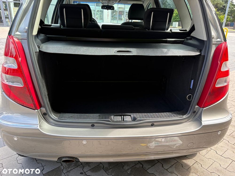 Mercedes-Benz Klasa A 170 Autotronic Elegance - 9