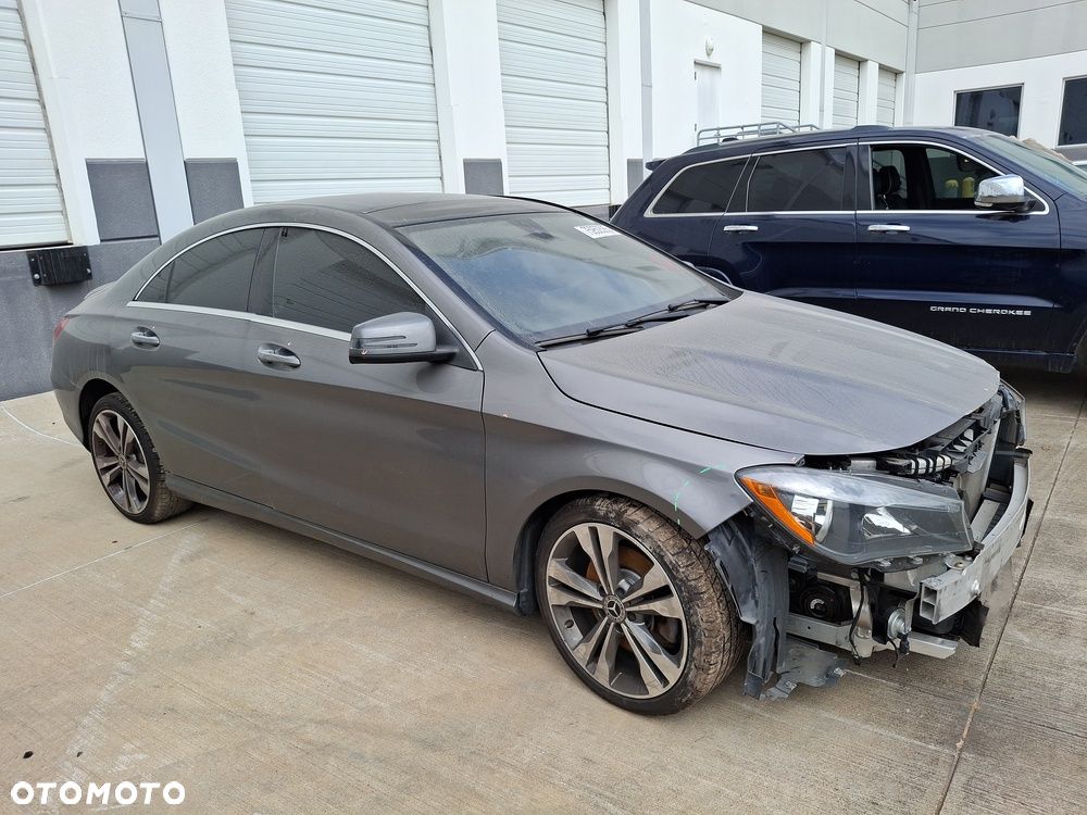 Mercedes-Benz CLA 250 4-Matic - 4