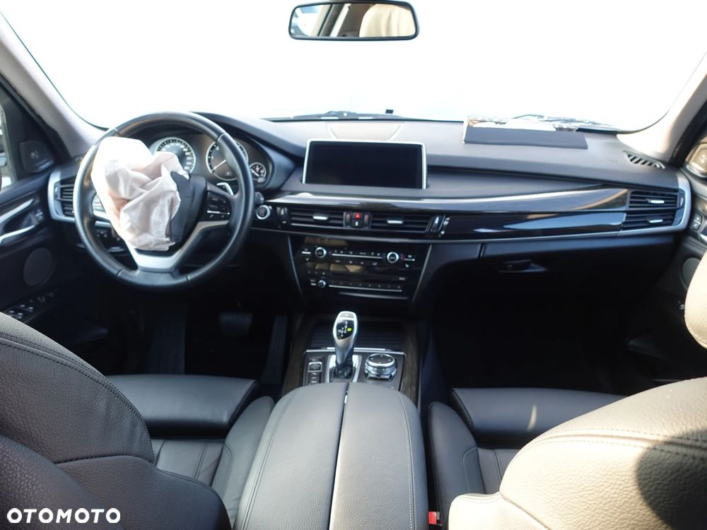 BMW X5 xDrive40d - 7