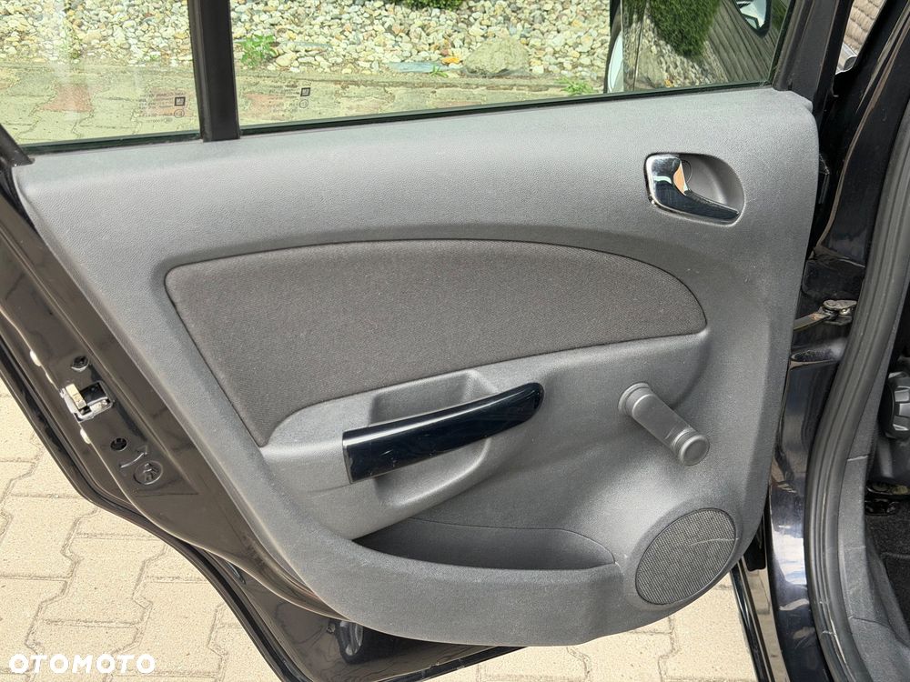 Opel Corsa 1.4 16V Navi - 26