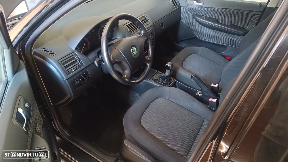 Skoda Fabia Break 1.2 Ambiente - 6