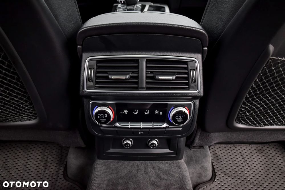 Audi Q7 - 39