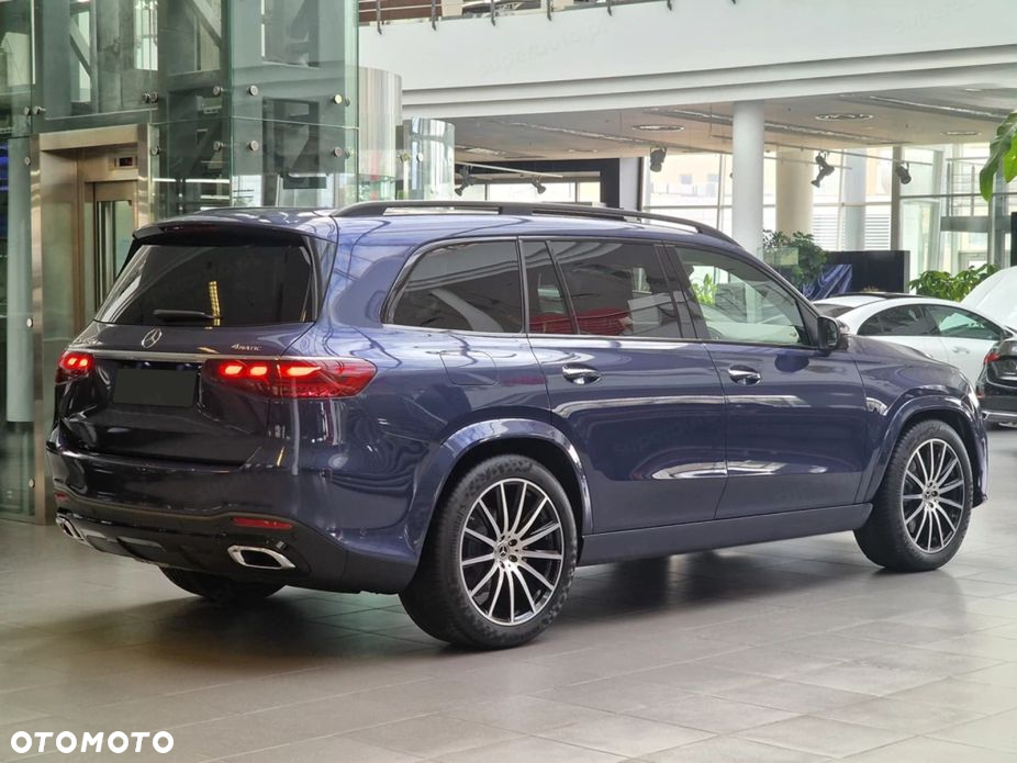 Mercedes-Benz GLS - 7