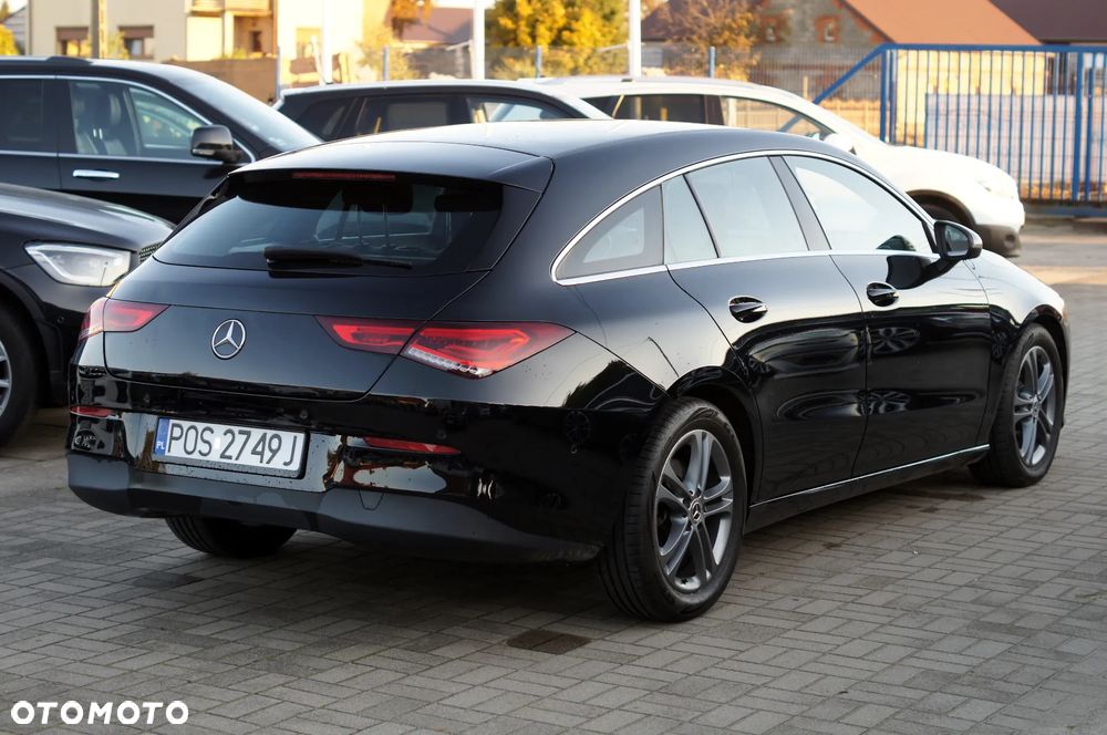 Mercedes-Benz CLA 200 d Shooting Brake 8G-DCT - 4