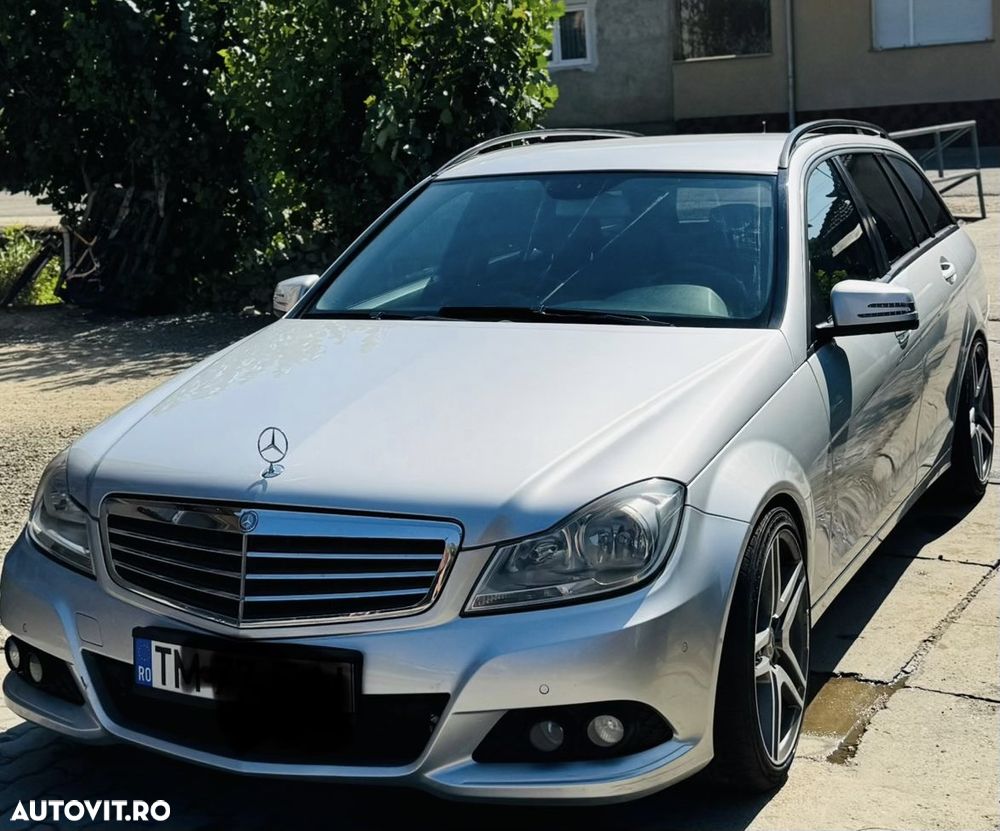 Mercedes-Benz C - 4